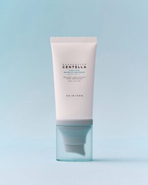 SKIN1004 Madagascar Centella Hyalu-Cica Water-Fit Sun Serum